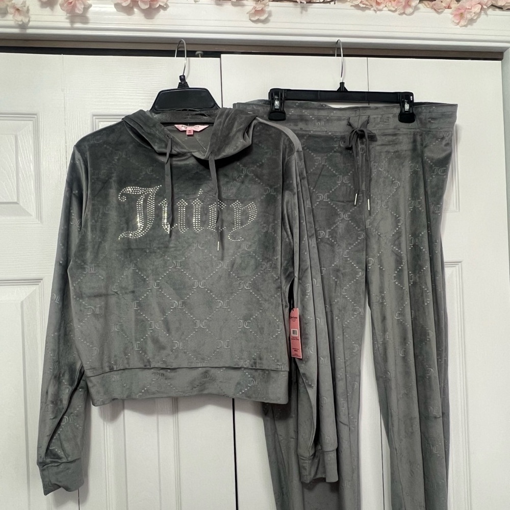 Juicy Couture Set